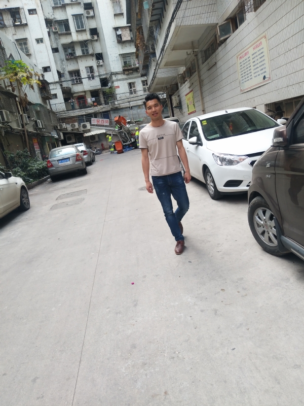 突然的自我的第三张照片--香港残疾人相亲网