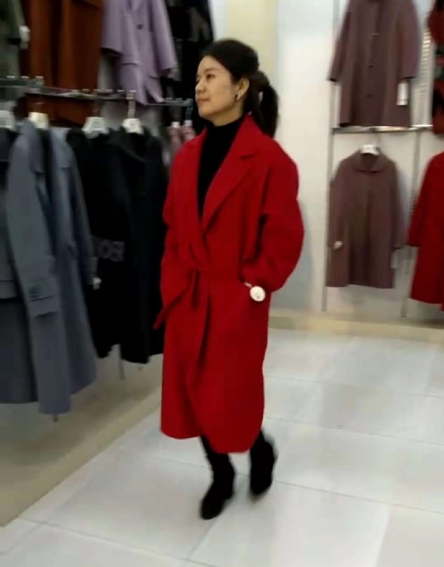 潘琪凌的第一张照片--香港残疾人相亲网