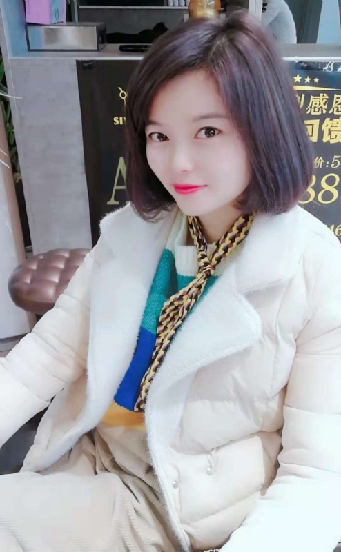 认真的雪的第一张照片--香港残疾人相亲网