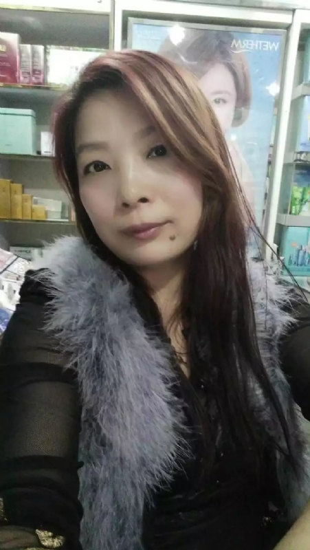 胡静的第一张照片--香港残疾人相亲网