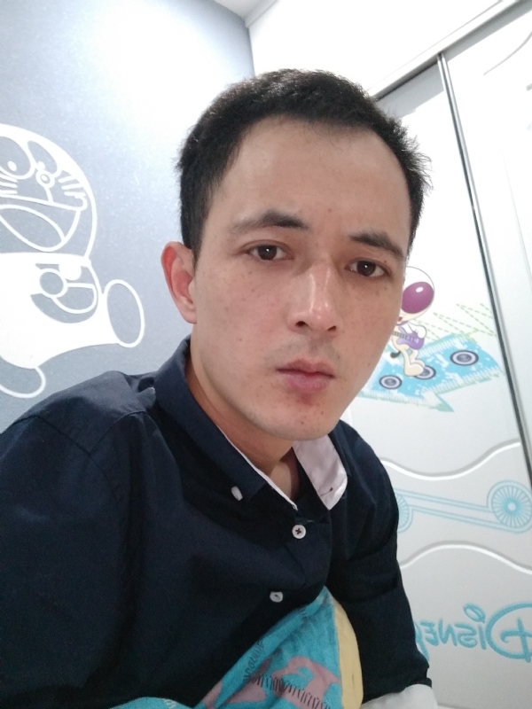 容晨的第一张照片--香港残疾人相亲网