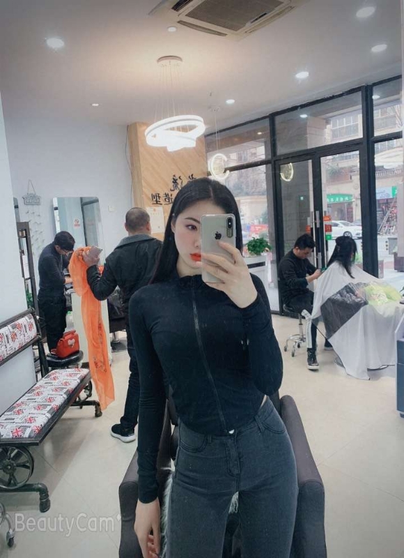 婷婷的第四张照片--香港残疾人相亲网