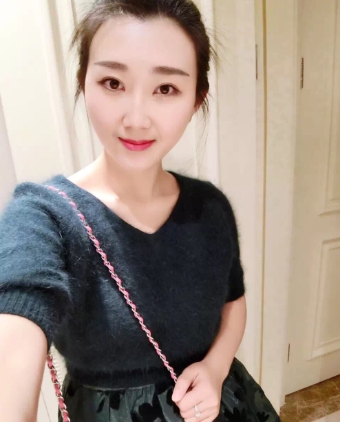 小妮的第三张照片--香港残疾人相亲网