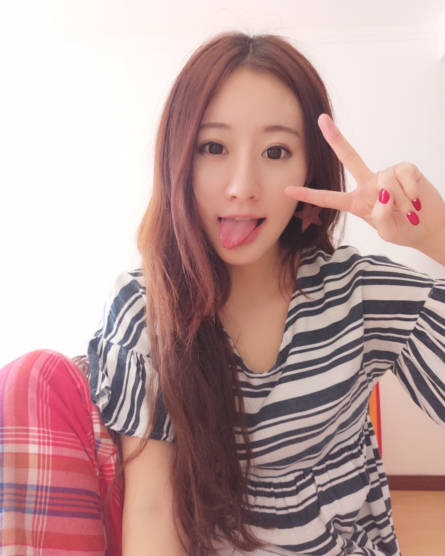 没有故事的女同学的第三张照片--香港残疾人相亲网