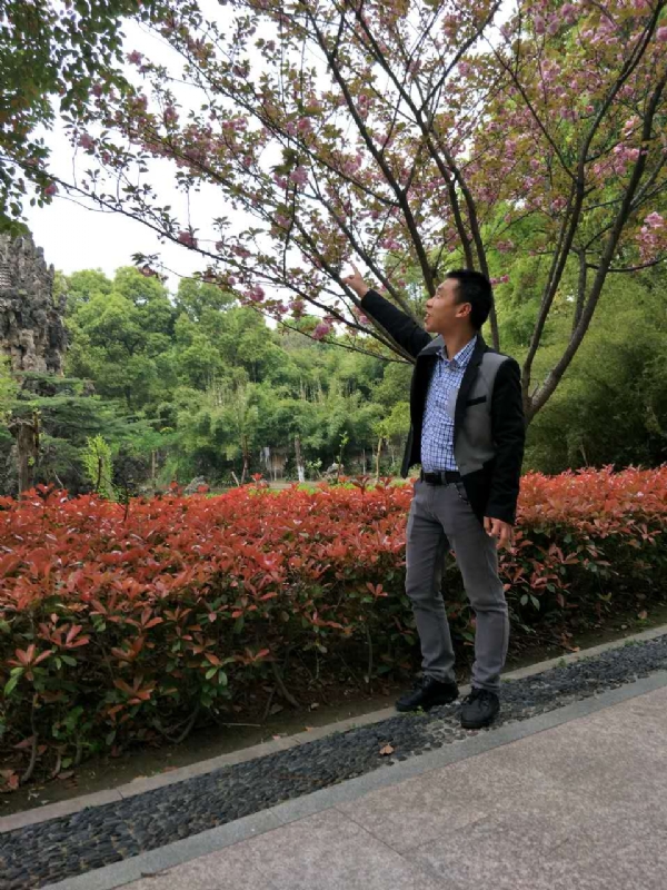 坦诚的第一张照片--香港残疾人相亲网