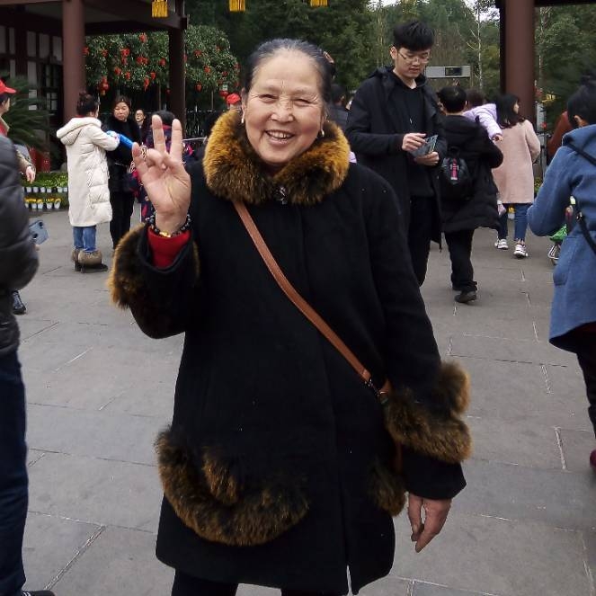 刘刘的第一张照片--香港残疾人相亲网