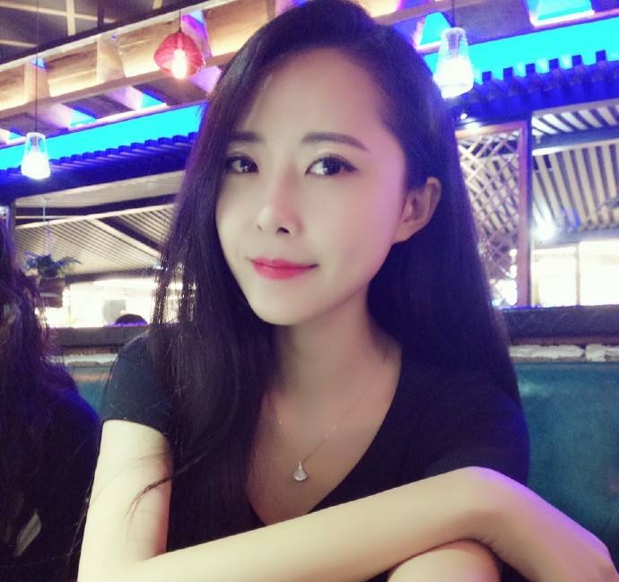 庆庆的第一张照片--香港残疾人相亲网