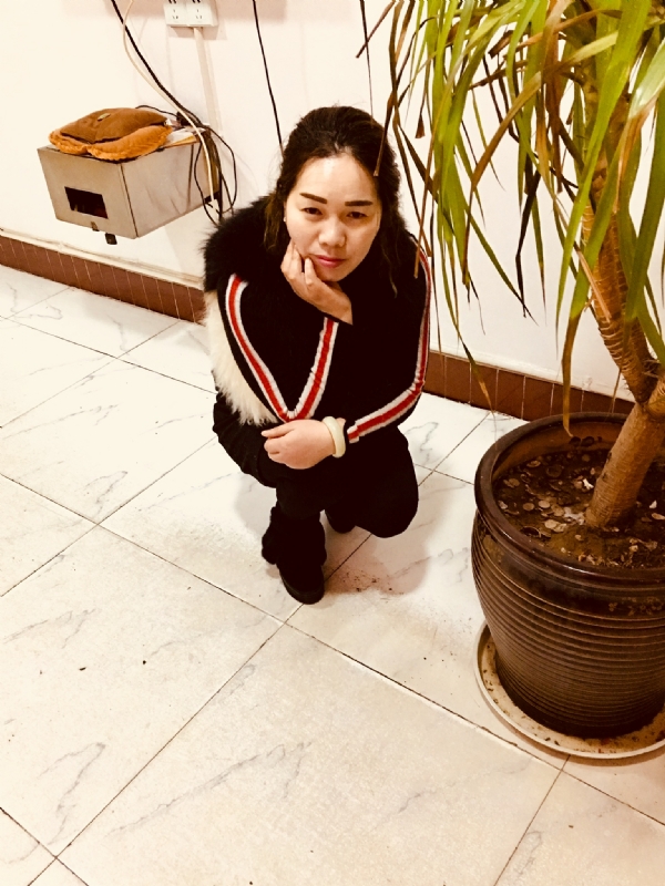 小香风的第一张照片--香港残疾人相亲网