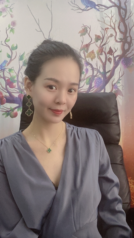 潇潇的第一张照片--香港残疾人相亲网