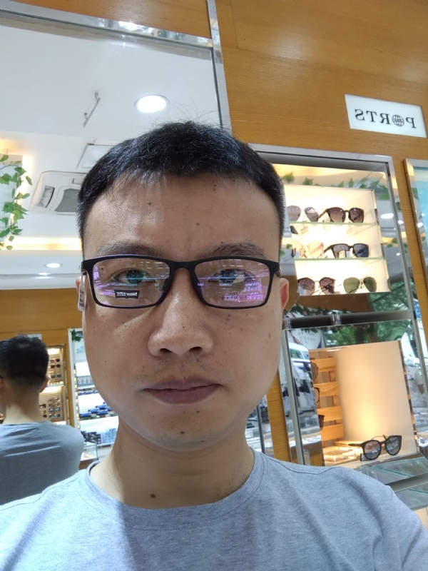 冰羽蓝的第一张照片--香港残疾人相亲网
