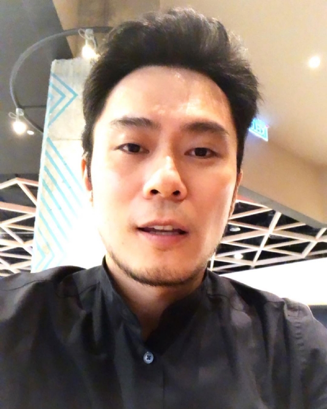 泽楷的第一张照片--香港残疾人相亲网