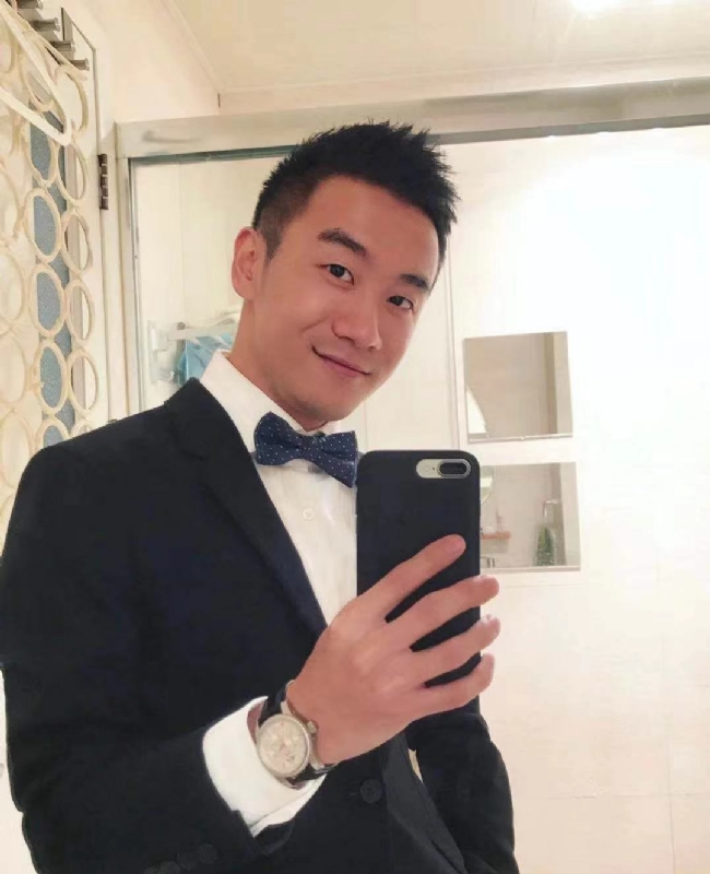 张文杰的第一张照片--香港残疾人相亲网