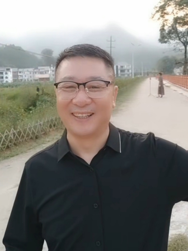 在這裡等你的第二张照片--香港残疾人相亲网
