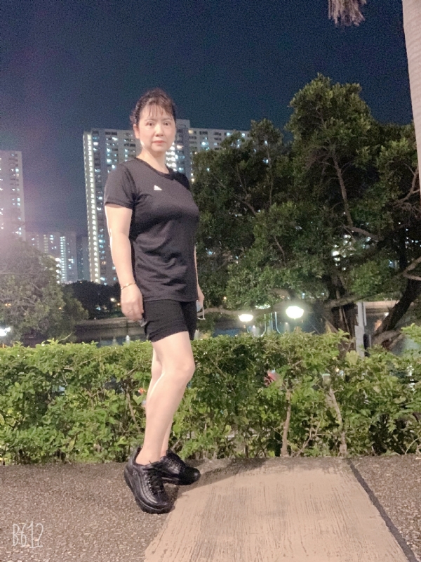 枫叶的第一张照片--香港残疾人相亲网