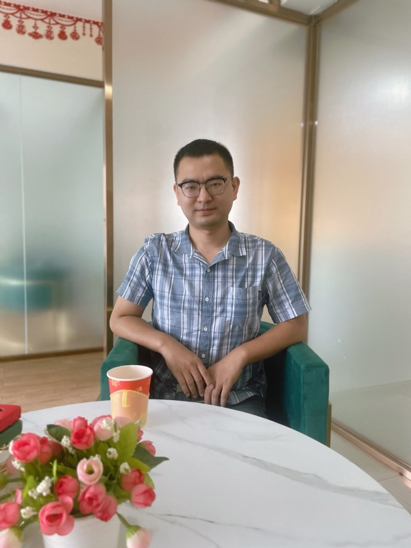 微尘的第二张照片--香港残疾人相亲网