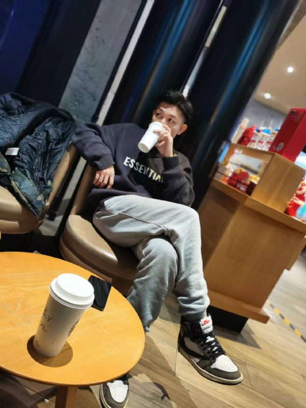 LAZY的第一张照片--香港残疾人相亲网