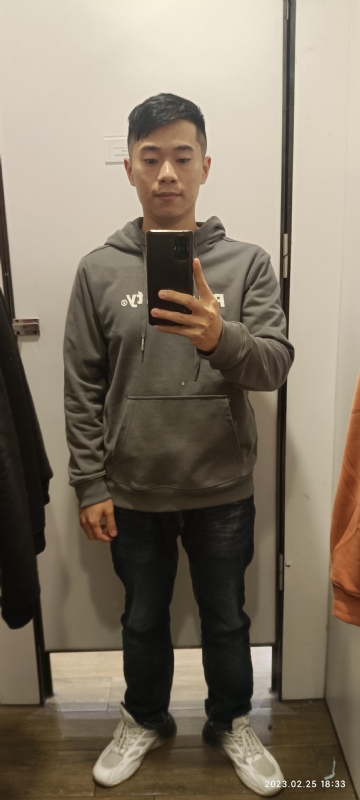 酷酷的少年的第一张照片--香港残疾人相亲网