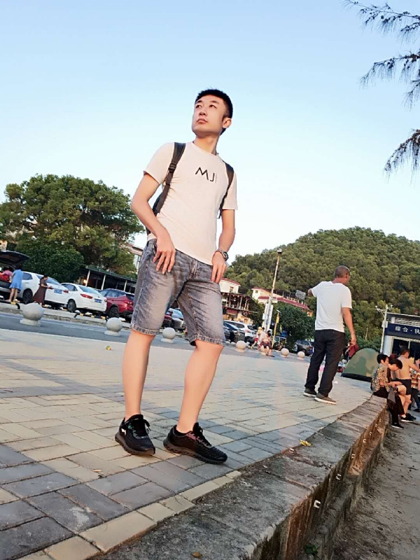 俊皓的第二张照片--香港残疾人相亲网