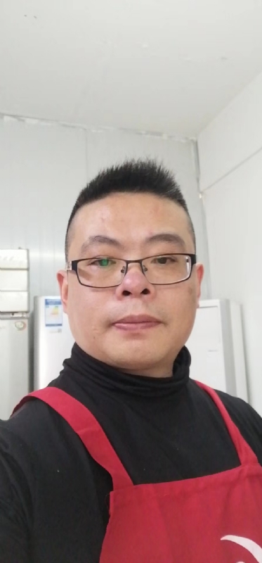 努力奋斗的第一张照片--香港残疾人相亲网