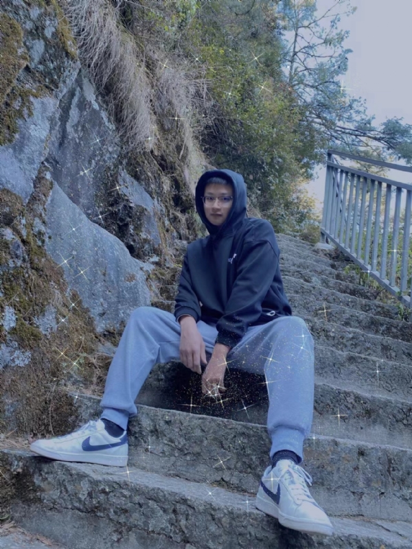 Frank的第一张照片--香港残疾人相亲网