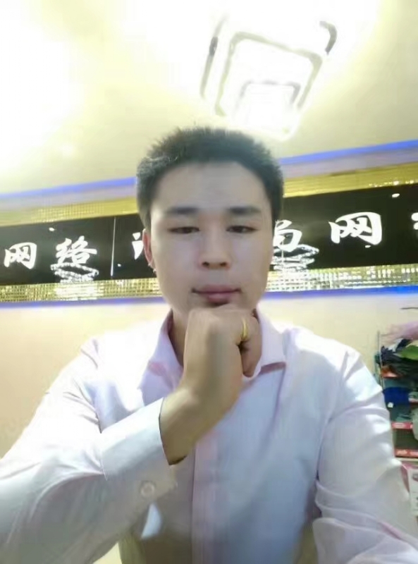 沉默寡言的第一张照片--香港残疾人相亲网